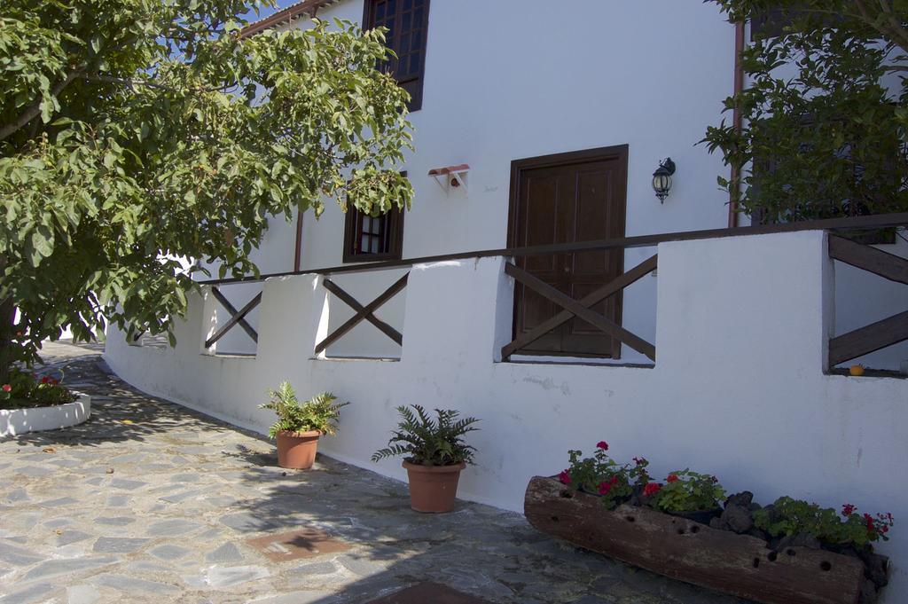Rural La Hacienda Hotel 4*